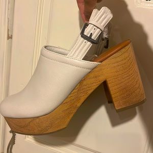 White classic clogs
